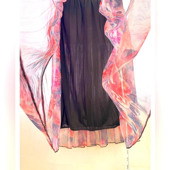 Floral Two Piece Skirt Set - Picture 3 of 6